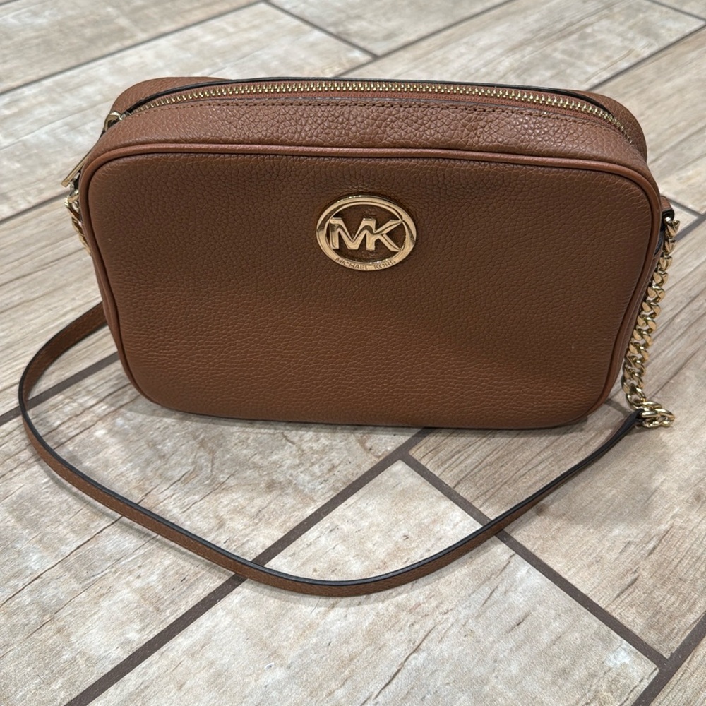 Michael Kors Crossbody